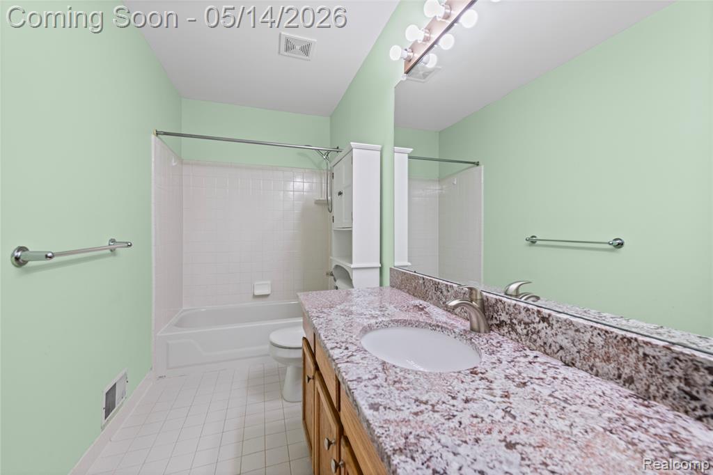 3072 TALON Circle, Orion, MI — Photo 20