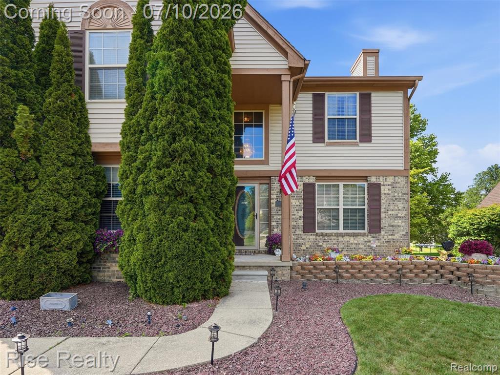 8324 Sherwood Drive, Grand Blanc, MI 48439 — Photo 2