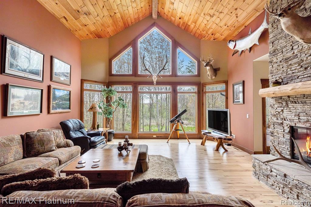 8200 EAGLE ROAD, Davisburg, MI 48350 — Photo 6