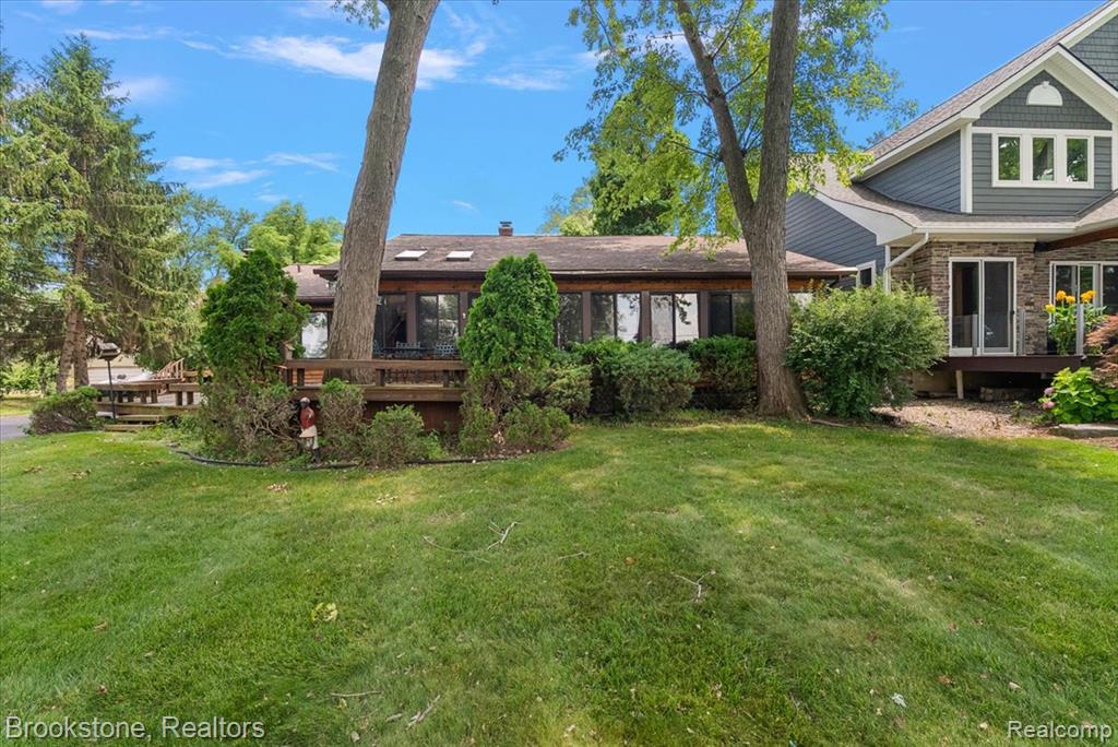 1167 E Lake Drive, Novi, MI 48377 — Photo 27