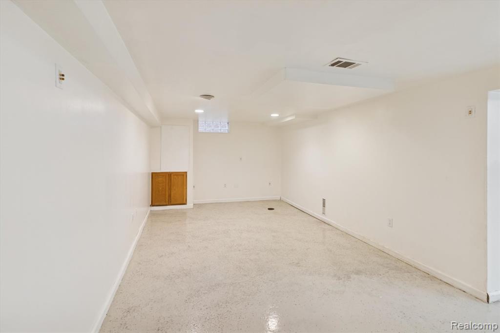 9540 Mercedes, Redford, MI 48239 — Photo 31
