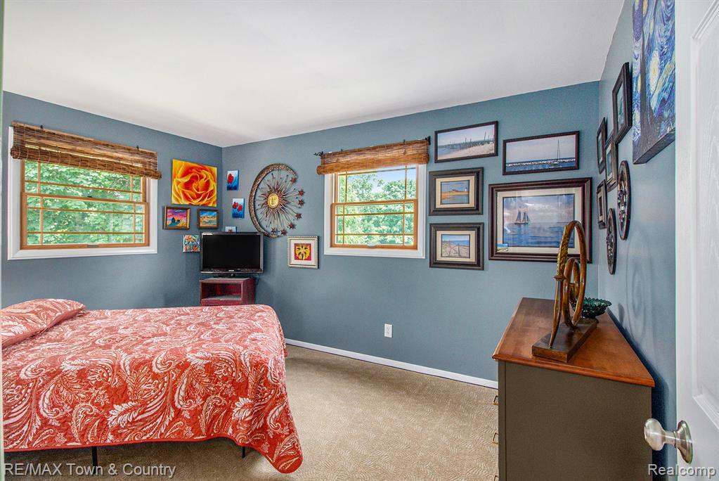 5555 Old Franklin Road, Grand Blanc, MI 48439 — Photo 16