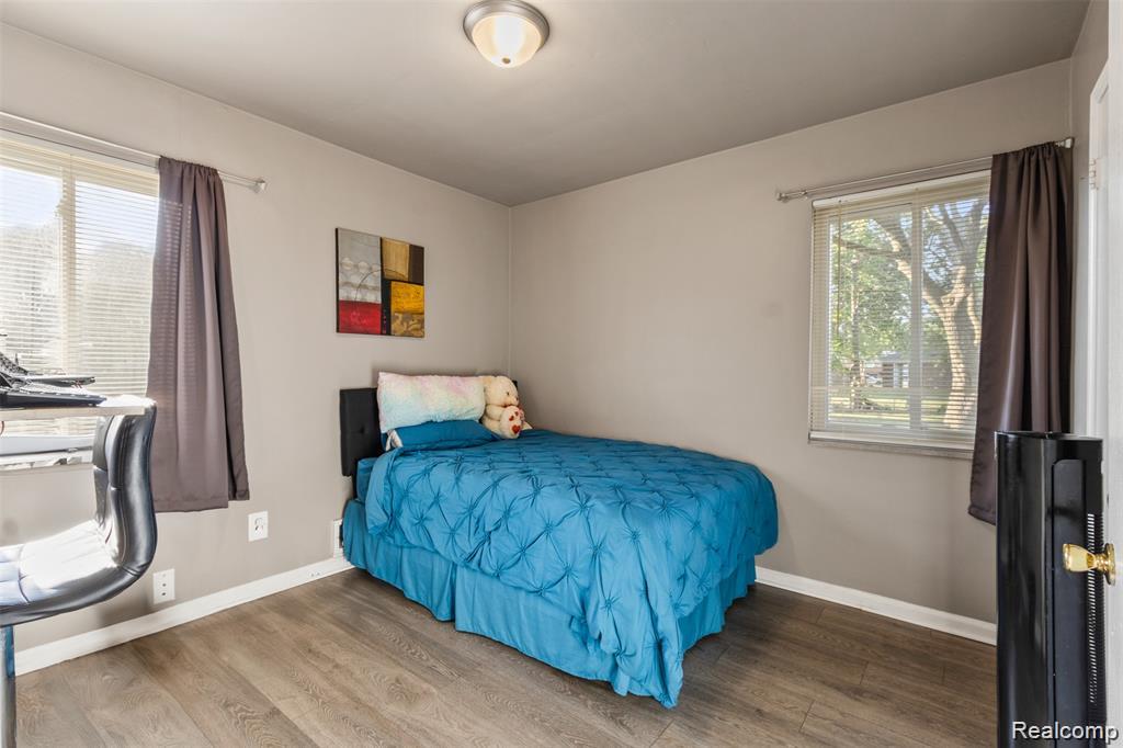 17037 Stricker Avenue, Eastpointe, MI 48021 — Photo 15