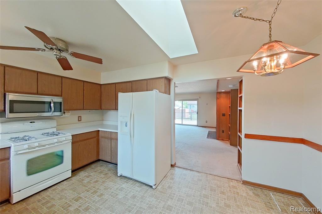 42767 Colling Drive, Canton, MI 48188 — Photo 3