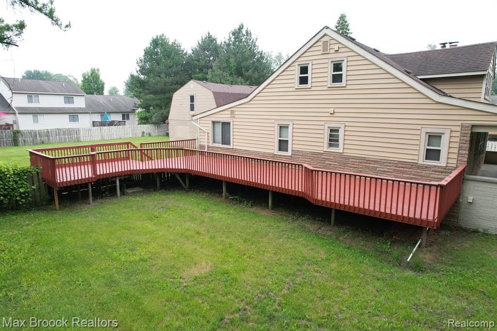506 N NEWBURGH Road, Westland, MI — Photo 5