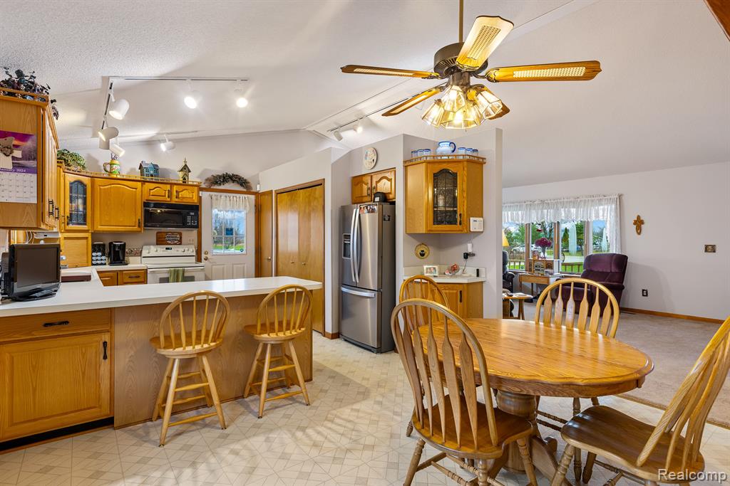 1411 Fox Road, Wales, MI — Photo 13