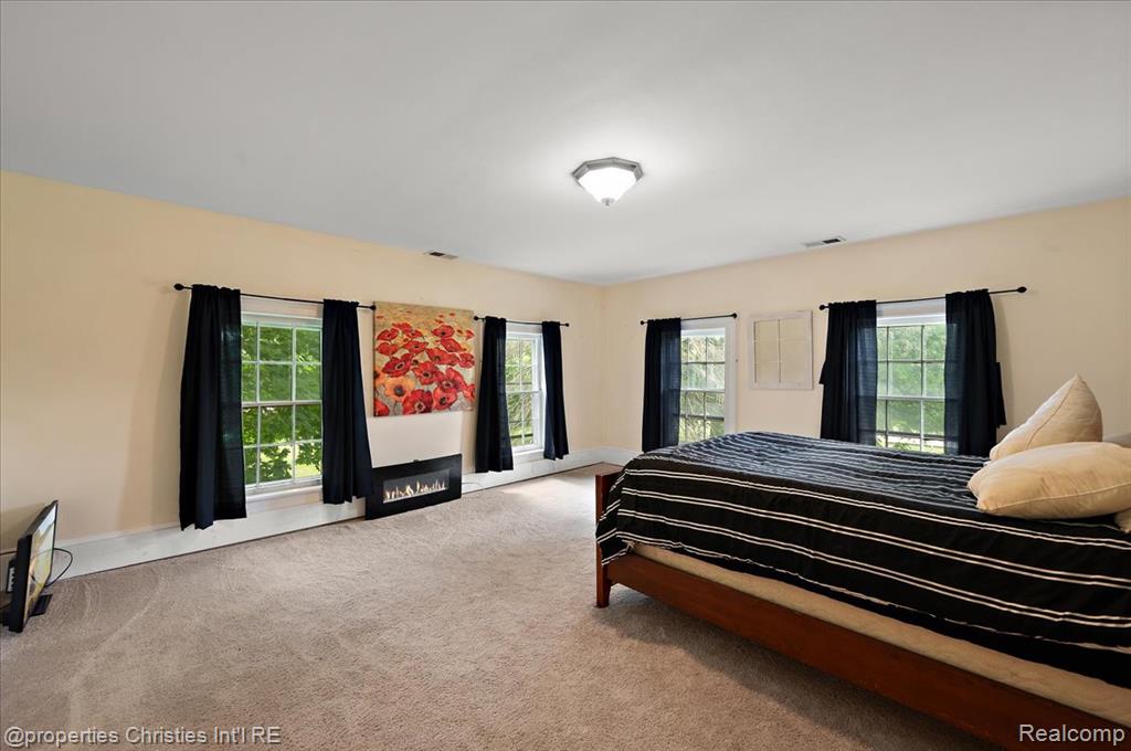 47133 W 9 Mile Road, Novi, MI — Photo 27
