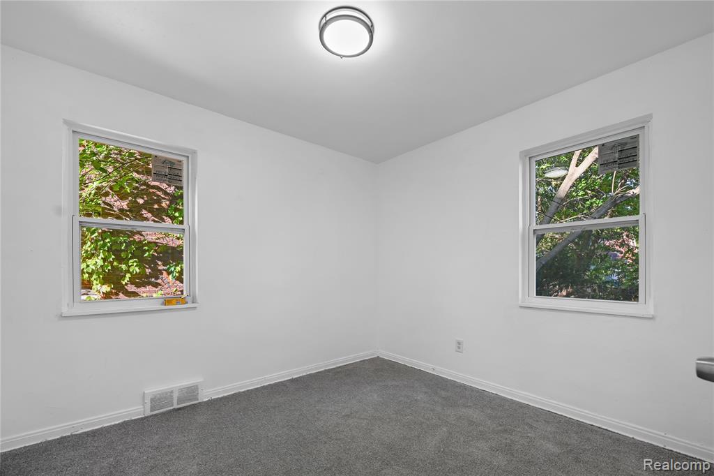19324 Goulburn Street, Detroit, MI 48205 — Photo 7
