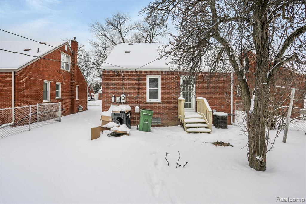 9653 QUANDT Avenue, Allen Park, MI 48101 — Photo 25