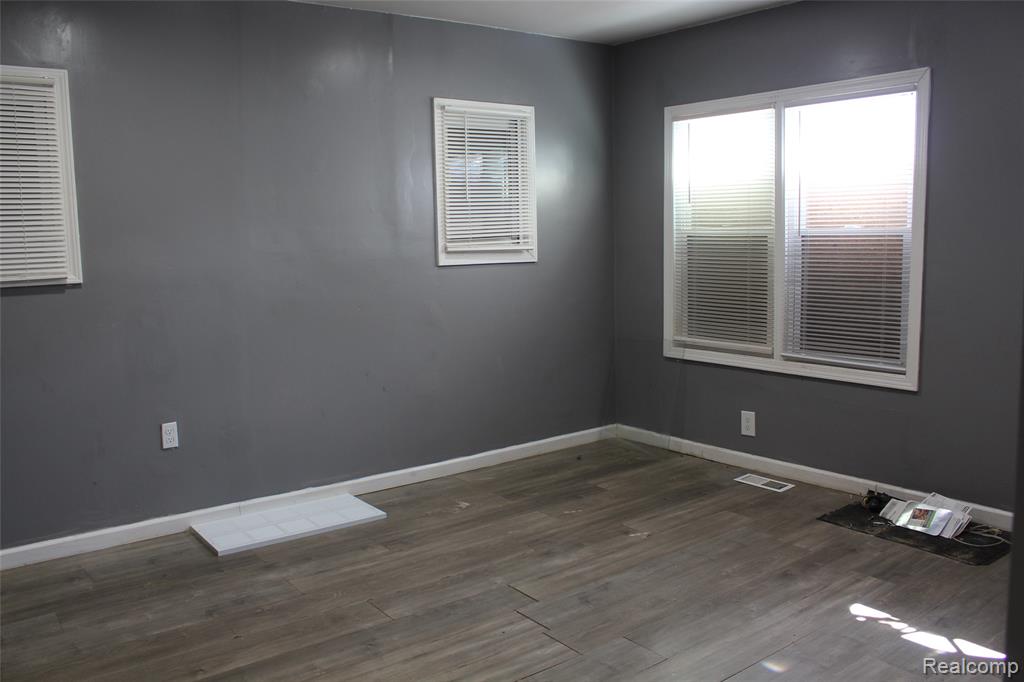 15837 Fielding Street, Detroit, MI 48223 — Photo 2