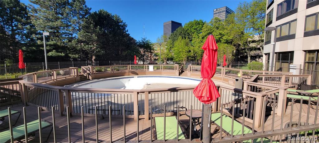 5000 Towncenter Center, Southfield, MI 48075 — Photo 23