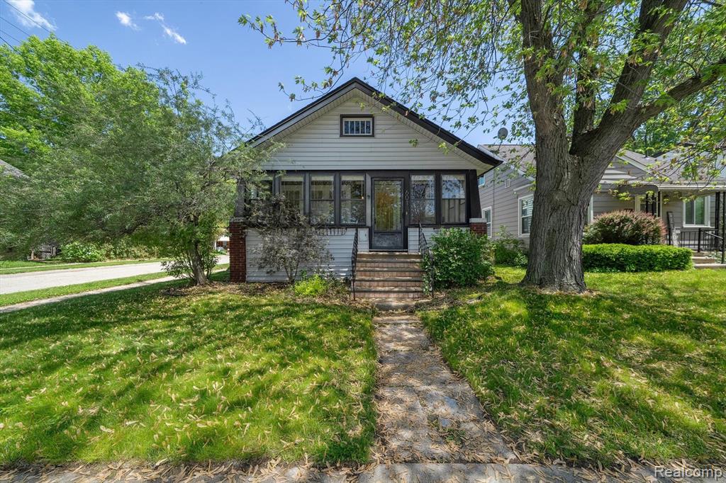 601 S Kenwood Avenue, Royal Oak, MI 48067 — front exterior
