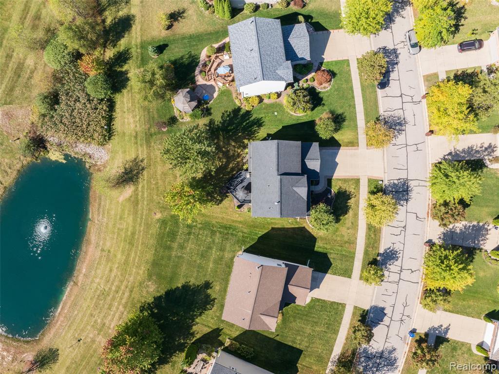 9778 Ravenshire Drive, Ypsilanti, MI 48198 — Photo 52