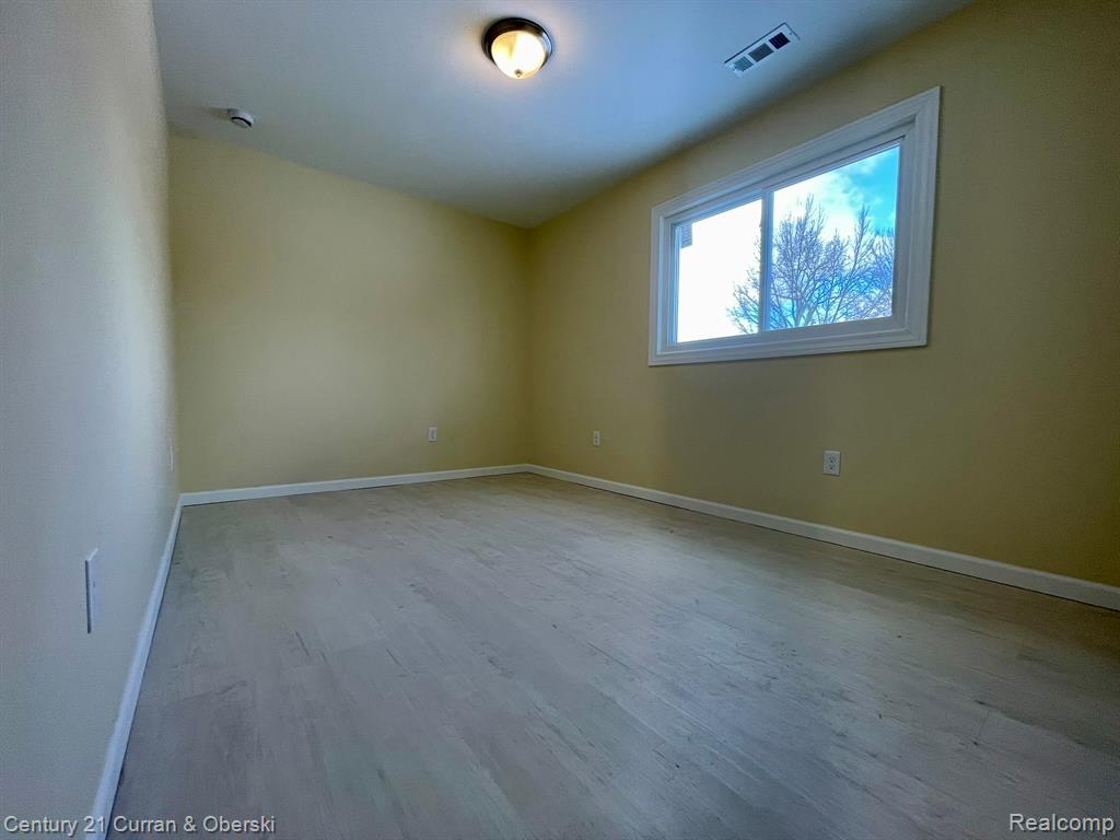 26141 Yale Street, Inkster, MI 48141 — Photo 9