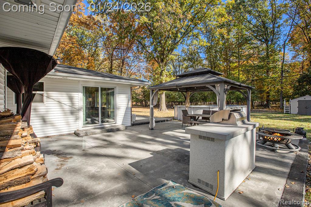 20149 Hcl Jackson, Grosse Ile, MI 48138 — Photo 17