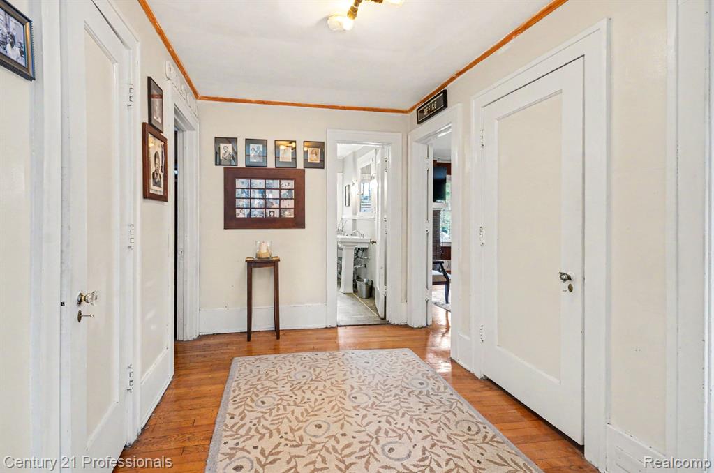 33 Moss Street, Highland Park, MI 48203 — Photo 15