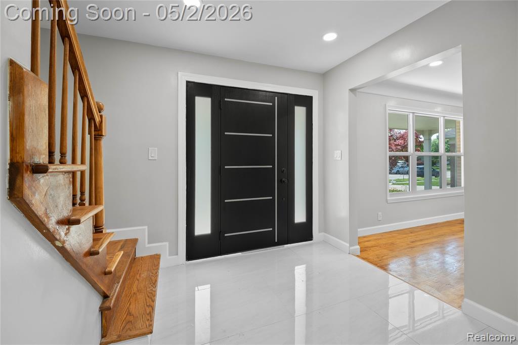 5 Snow Court, Dearborn, MI 48124 — Photo 18