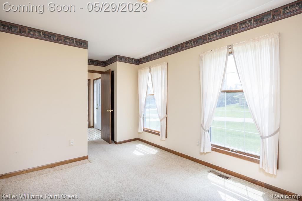 68574 Appleview Drive, Washington, MI 48095 — Photo 9