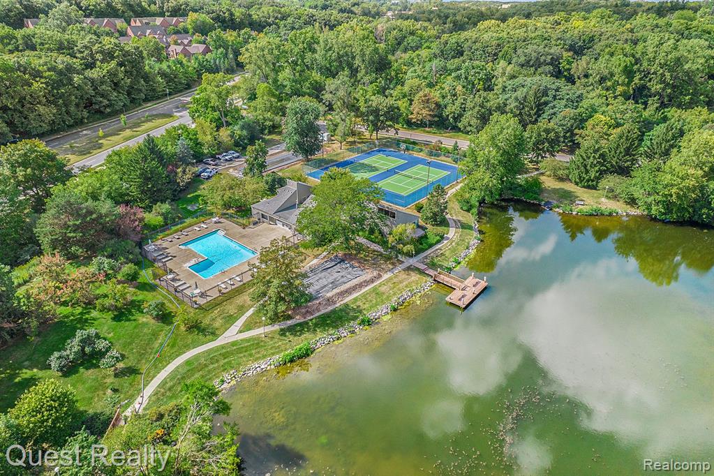 3123 LAKE HAVEN Drive, Ann Arbor, MI 48105 — Photo 27