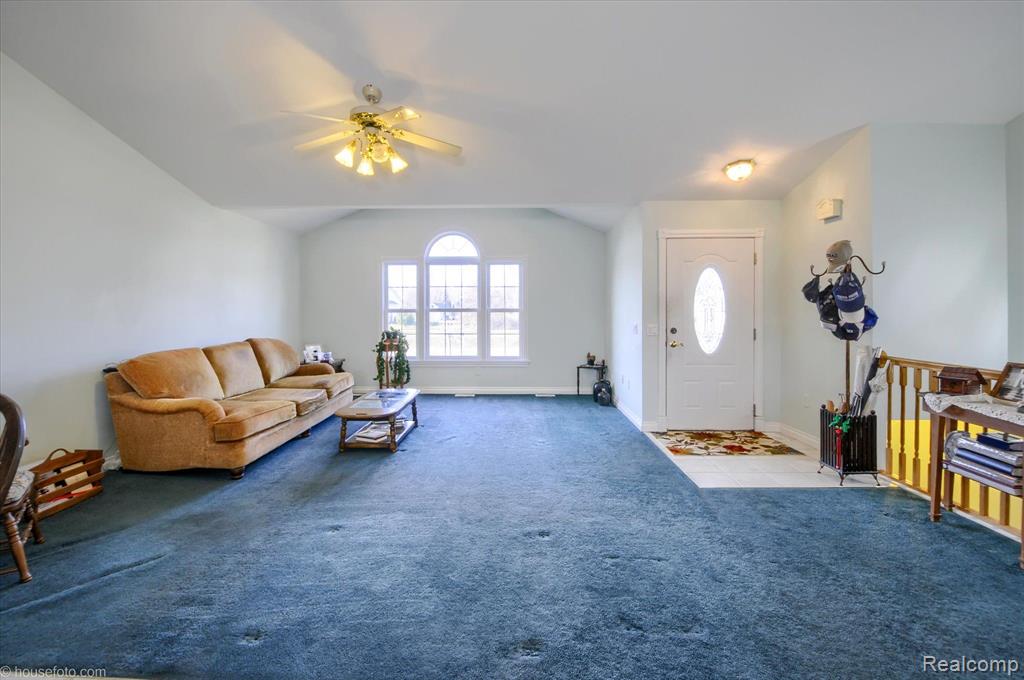 5732 COBBLESTONE Drive, North Branch, MI 48461 — Photo 11