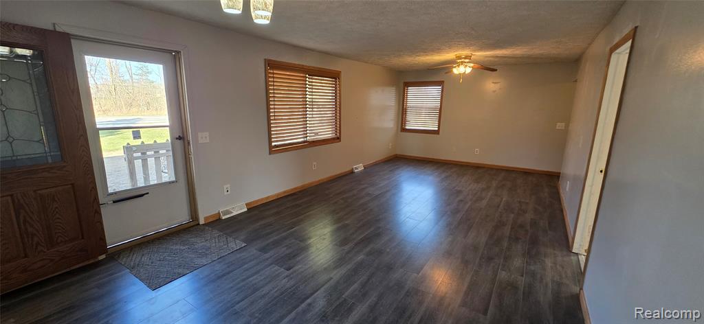 9077 W M 21, Ovid, MI 48866 — Photo 5