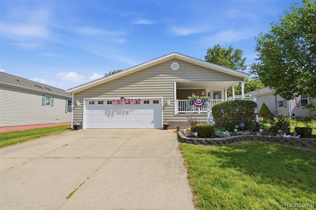 11979 Cedarbrook Drive, South Lyon, MI 48178
