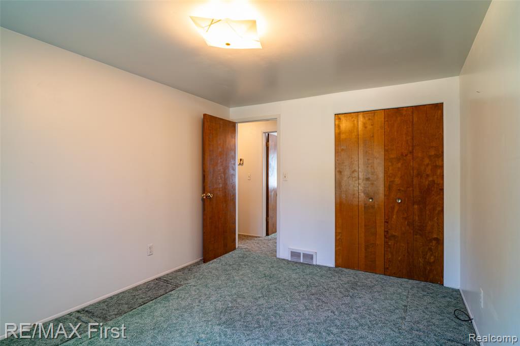 8506 Orchardview Drive, Washington, MI 48095 — Photo 37