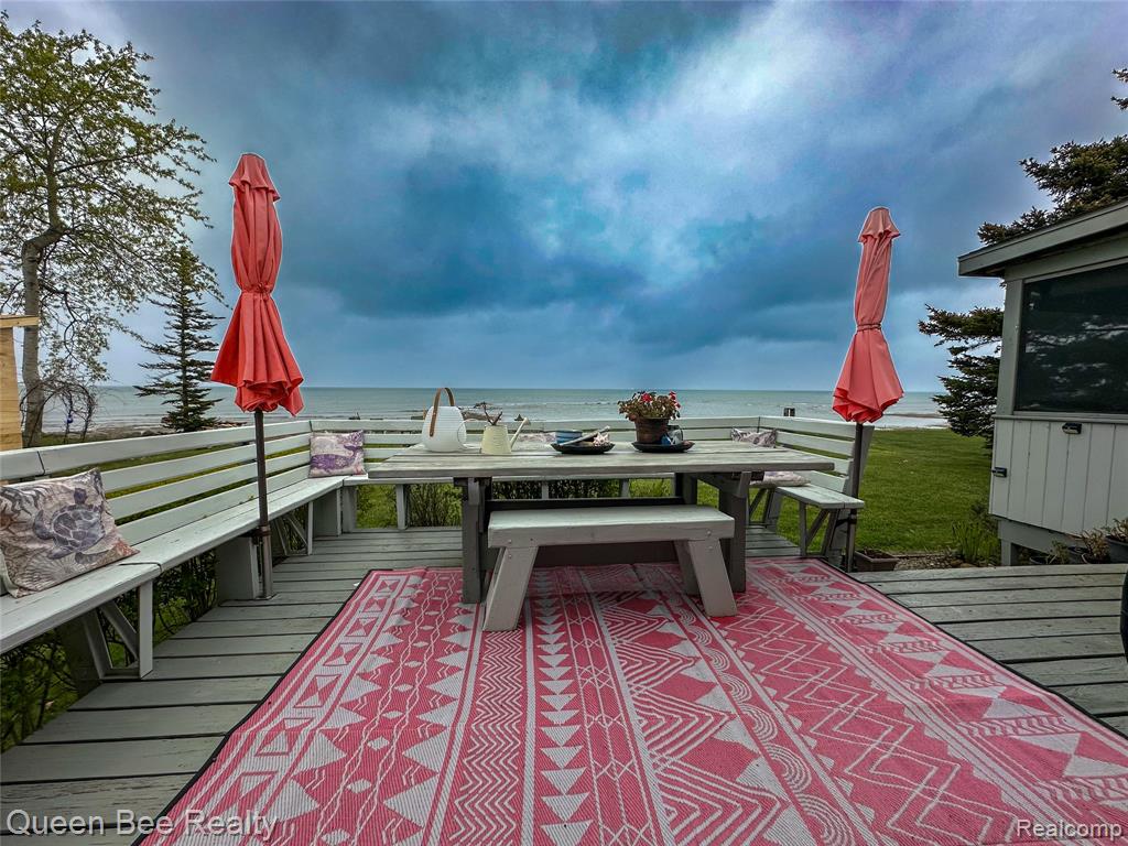 2109 S Lakeshore Road, Harbor Beach, MI 48441 — Photo 18