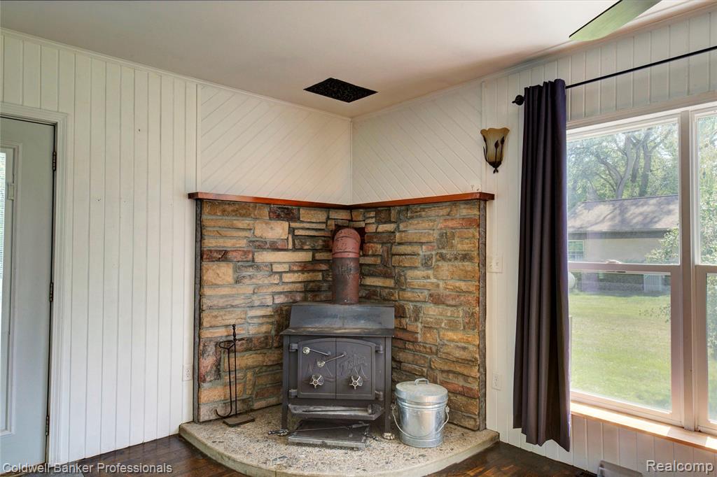 4632 N Michigan Road, Dimondale, MI 48821 — Photo 16
