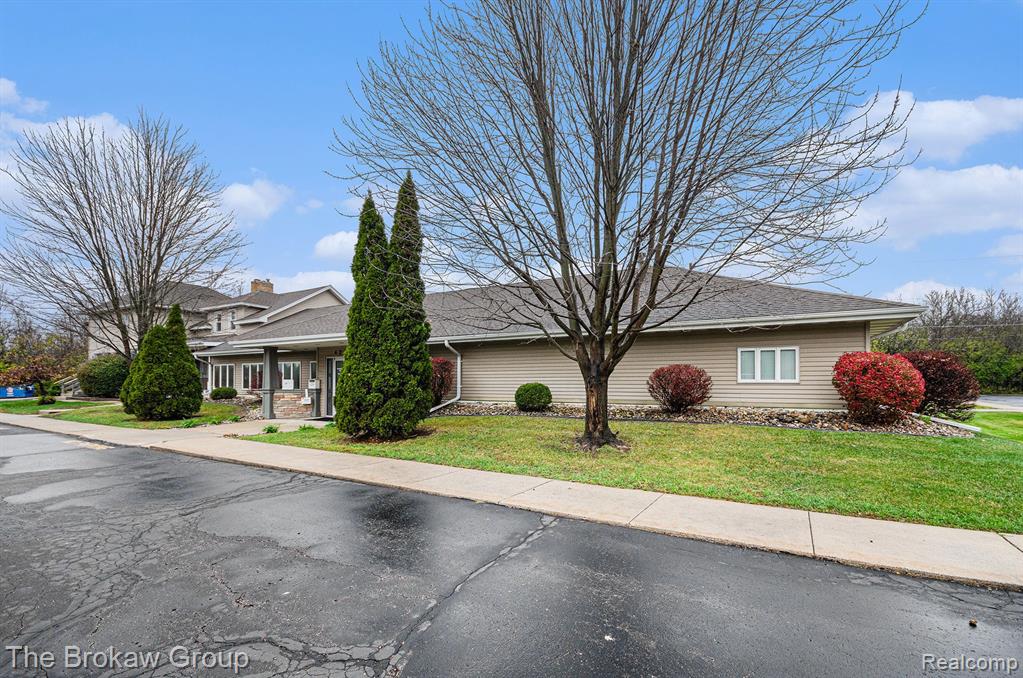 4212 LENNON Road, Flint, MI 48507 — Photo 90