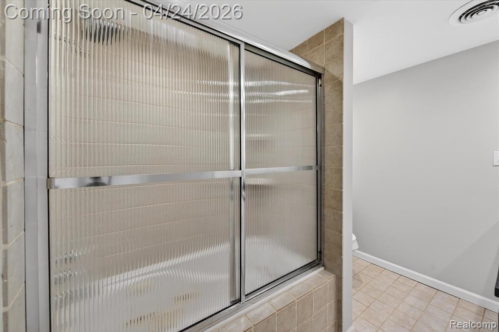 3165 Mac Avenue, Flint, MI 48506 — Photo 10