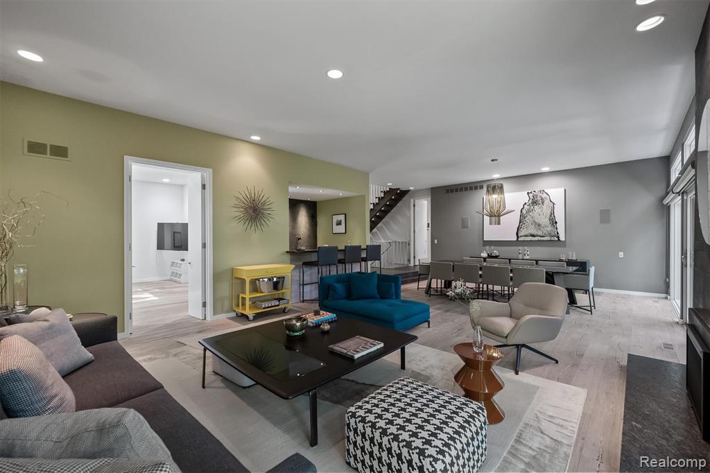 7371 Lindenmere Drive, Bloomfield Hills, MI 48301 — Photo 10