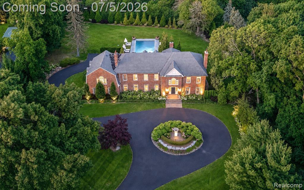 4885 N Harsdale Road, Bloomfield Hills, MI 48302
