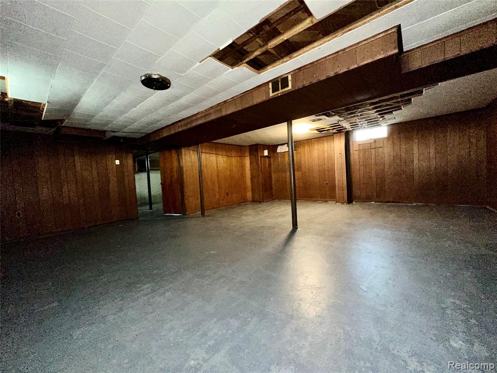4936 Dudley Street, Dearborn Heights, MI 48125 — Photo 19