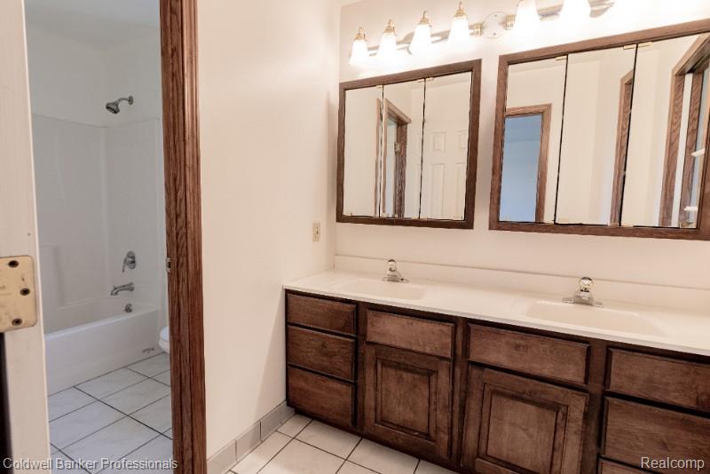 11171 Lapeer Road, Davison, MI 48423 — Photo 24
