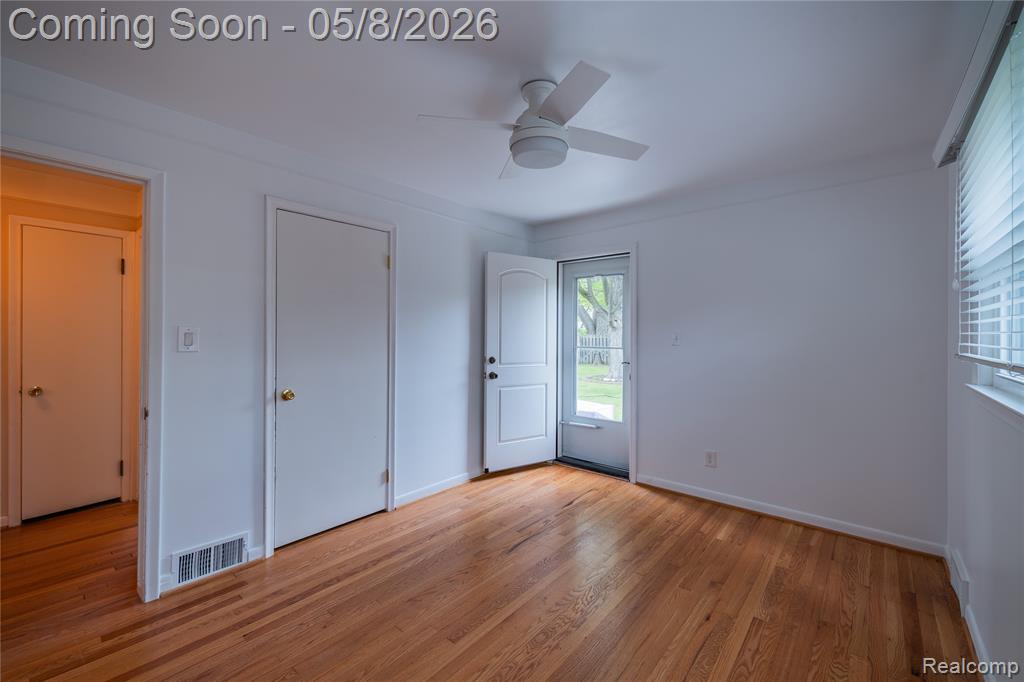 13352 Borgman Avenue, Huntington Woods, MI — Photo 12