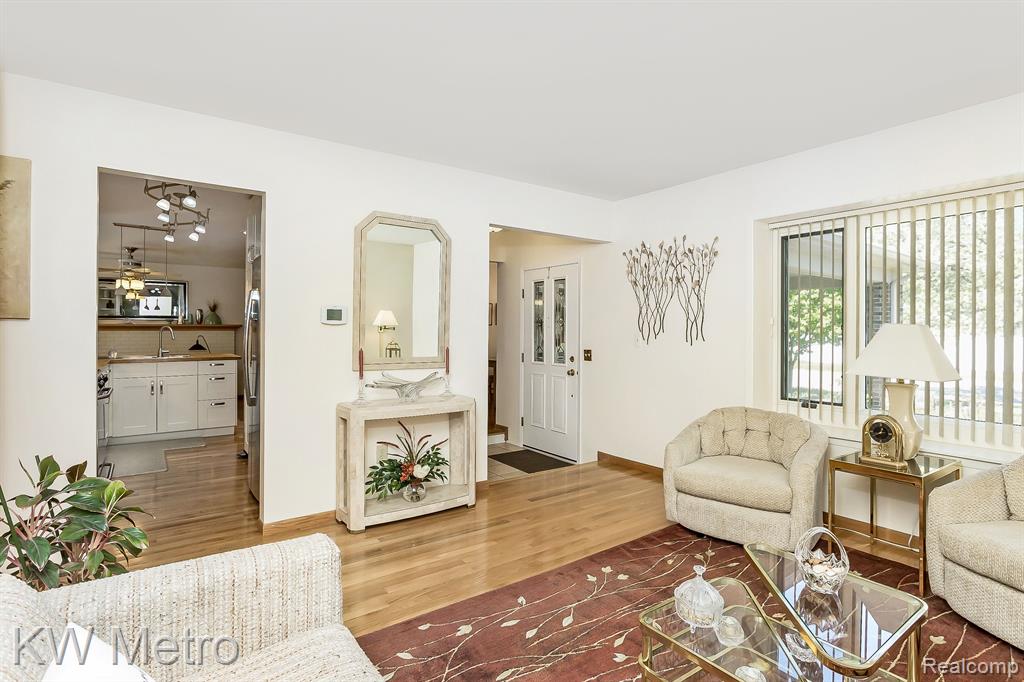 44235 WESTMINISTER Way, Canton, MI 48187 — Photo 6