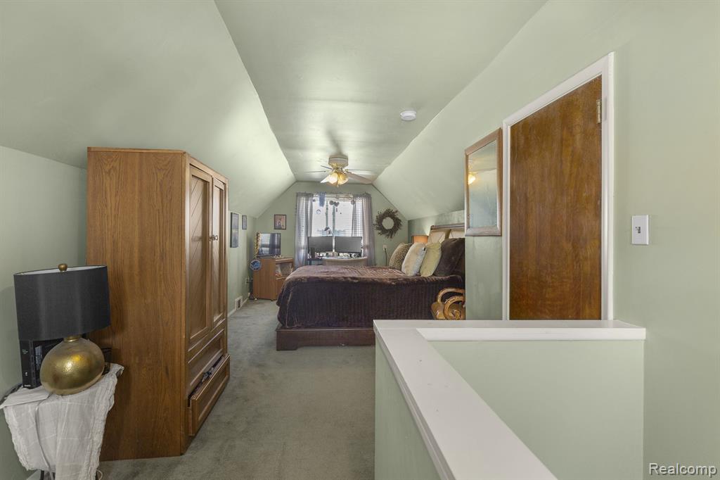 430 N Edgeworth Avenue, Royal Oak, MI 48067 — Photo 18
