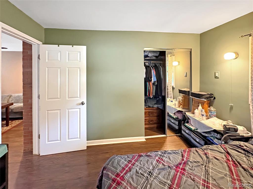 615 Senecal Street, Fenton, MI 48430 — Photo 8