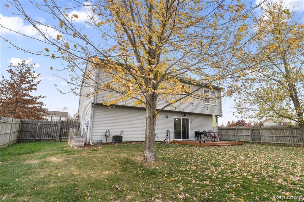 7247 SPY GLASS Lane, Ypsilanti, MI 48197 — Photo 6