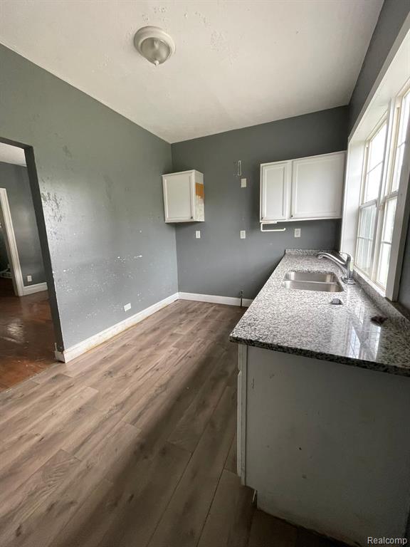 4443 MARYLAND Street, Detroit, MI 48224 — Photo 7