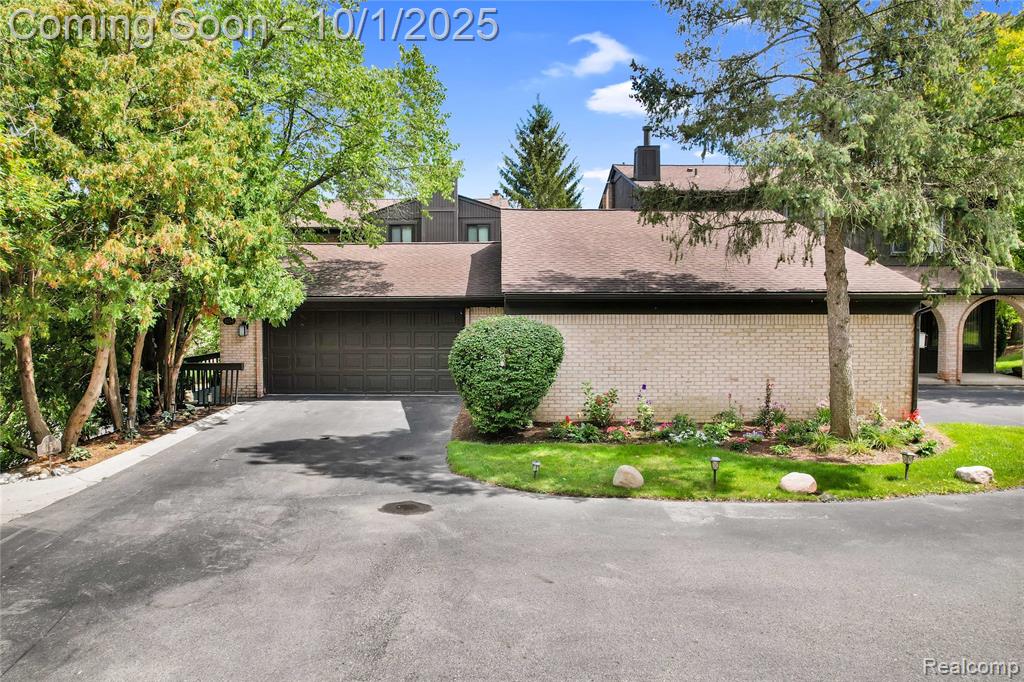 4154 Wabeek Lake Drive S, Bloomfield Hills, MI 48302 — Photo 7