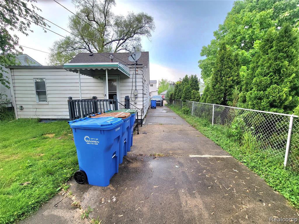 7248 Hupp Avenue, Warren, MI 48091 — Photo 14