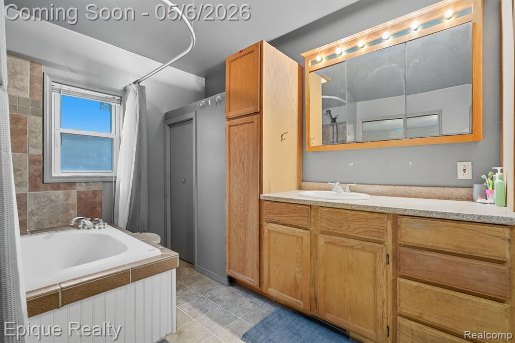 8150 Runyan Lake Road, Fenton, MI 48430 — Photo 24