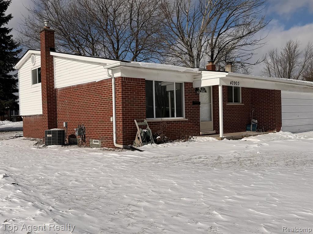 40903 Flagstaff Drive, Sterling Heights, MI 48313 — Photo 18