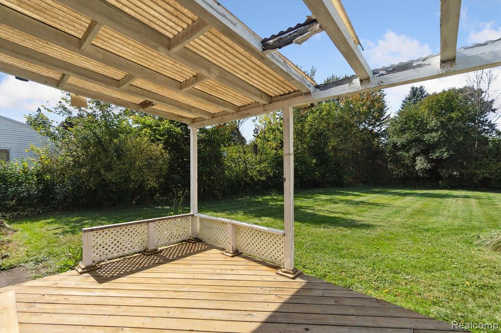 4208 BRISTOLWOOD Drive, Flint, MI 48507 — Photo 25