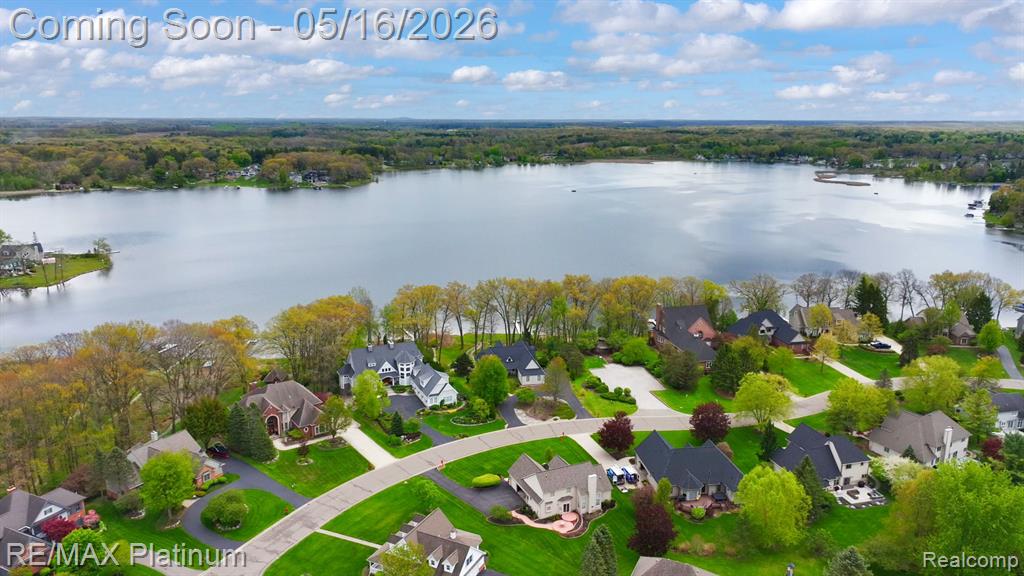 5043 Oak Bluff Court, Howell, MI 48843 — Photo 39