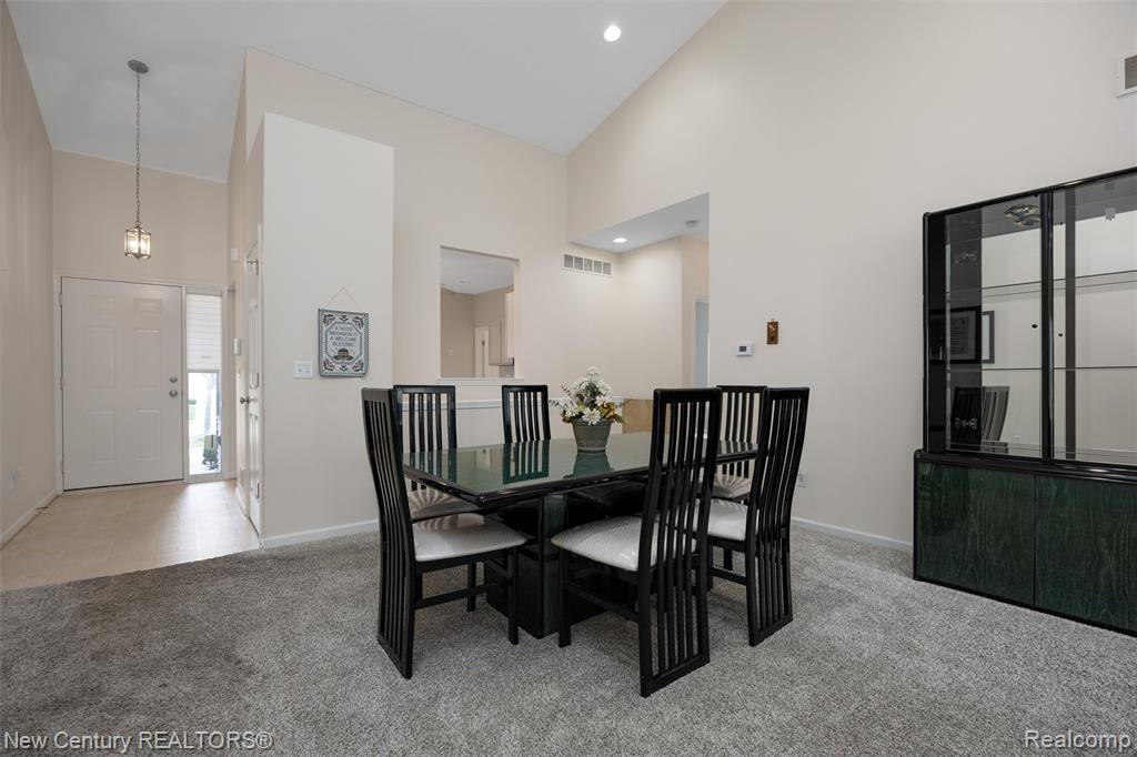 3561 Grove Lane, Auburn Hills, MI 48326 — Photo 13