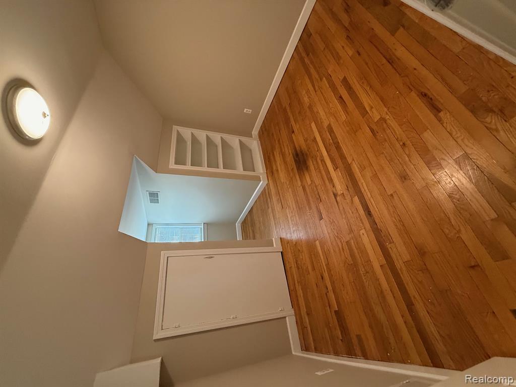 929 PRINCETON Road, Berkley, MI 48072 — Photo 24