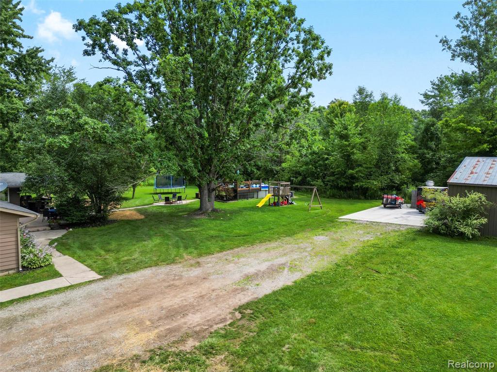 3365 Howland Road, Almont, MI 48003 — Photo 74